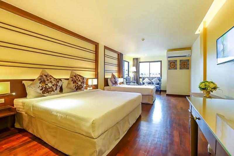 The Sathon Vimanda Hotel Bangkok Exterior photo